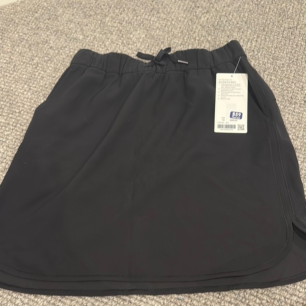 Lululemon On The Fly Skirt